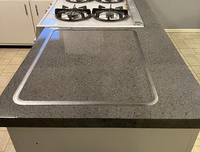 Vanity top after reglazing – clean, modern, durable finish applied.